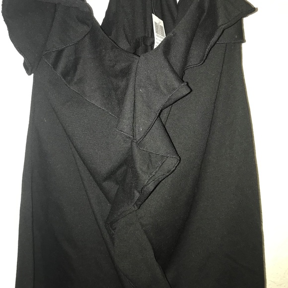 NWT Ruffle Halter Top - Picture 3 of 4